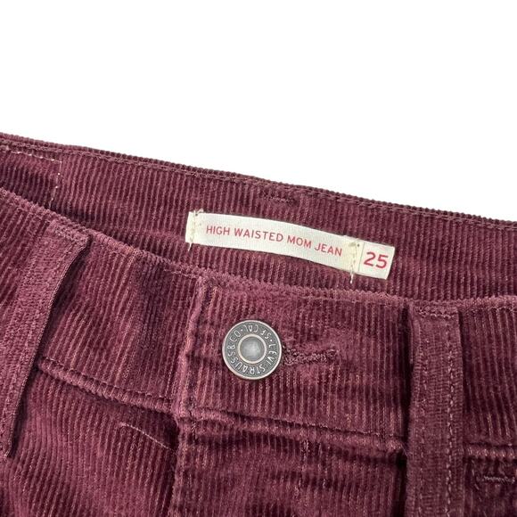 Levi’s High Waisted Corduroy Relaxed Tapered Mom Jeans Burgundy Brown Womens 25 - Picture 5 of 7
